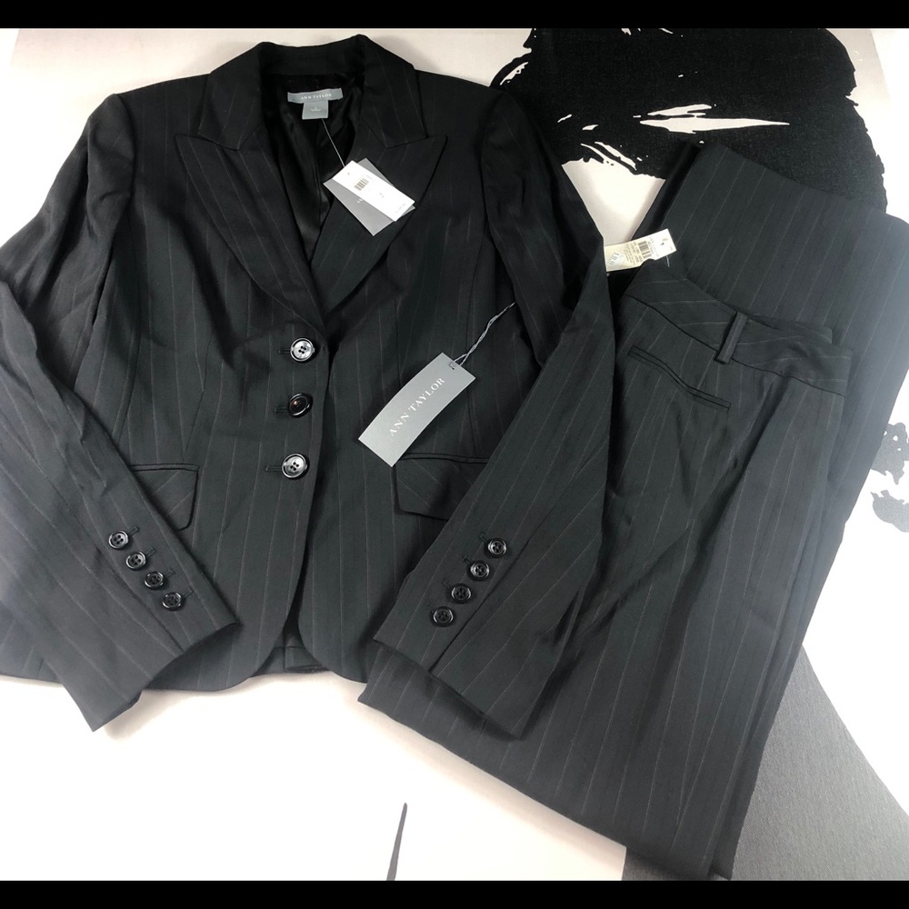 ANN TAYLOR Black Pants Suit  Blazer 2 Pants 4
